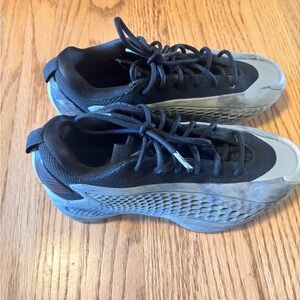 Kids AE 1 Anthony Edward’s basketball shoes